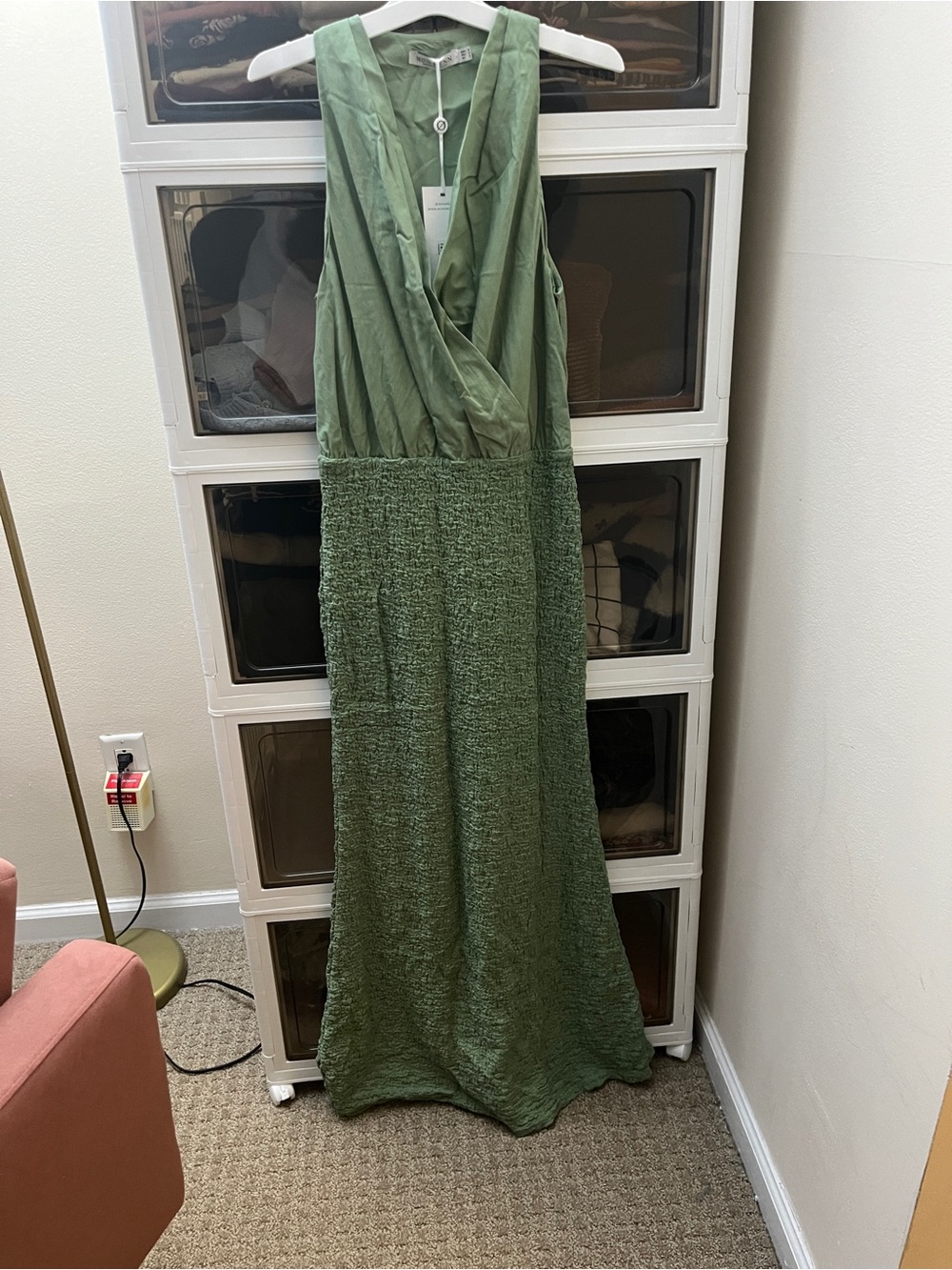 Sleeveless Olive Green Maxi Dress with Textured Skirt